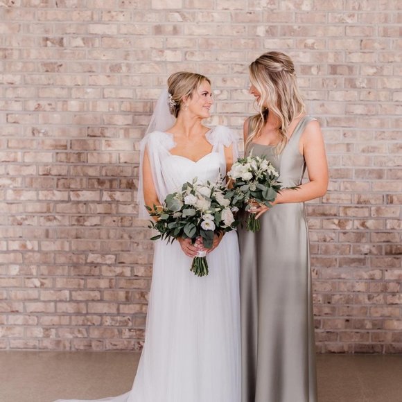 Show me your Mumu Madi Gown Bridesmaid Dress - Picture 6 of 6